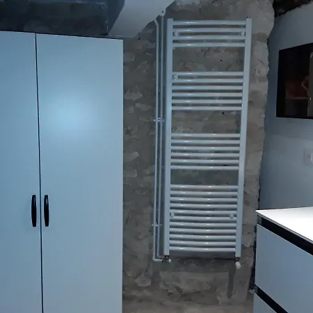 Les Charmes Du Esclauzels