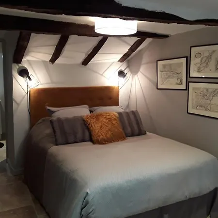 Les Charmes Du Esclauzels