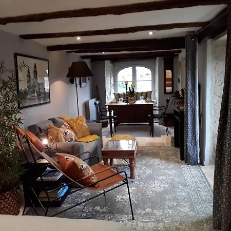 Les Charmes Du Esclauzels