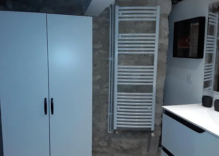 Les Charmes Du Esclauzels